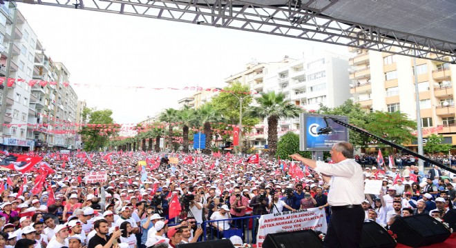 “AKP zorda, 90 ların simgesi Tansu Çiller’den medet umuyorlar”