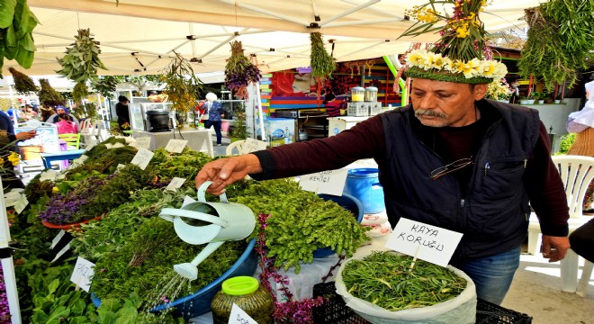 Alaçatı Ot Festivali'nde hediyelik standı olmayacak