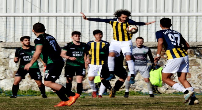 Alaçatıspor maç fazlasıyla lider