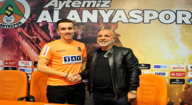 Alanyasporlu futbolcu Josef Sural hayatını kaybetti!