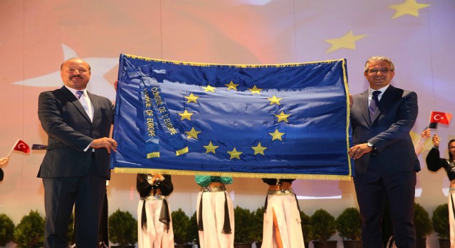 Avrupa Şeref Bayrağı’ Karşıyaka nın oldu