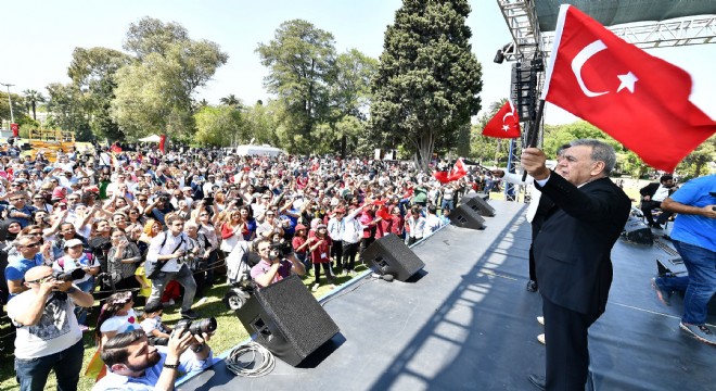 Bayram dediğin İzmir de kutlanır