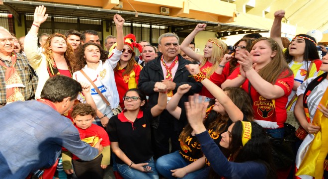 Büyükşehir’den Göztepe’ye  7 milyon liralık destek