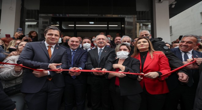 CHP İzmir in yeni merkezi açıldı!