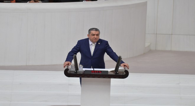CHP li Serter, İzmir in kaçak yapılarını sordu