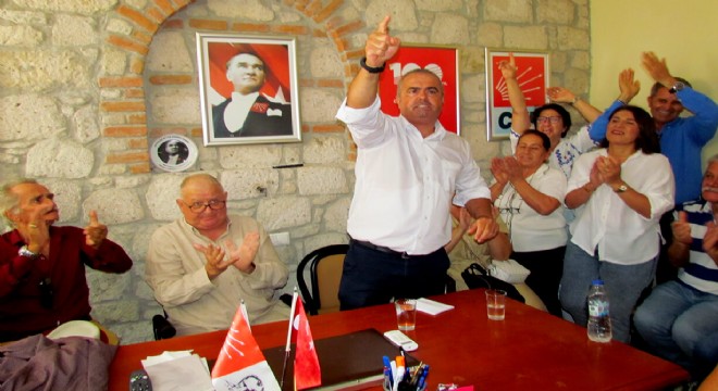“CHP’nin bayrağını daha yükseğe taşıyacağız”