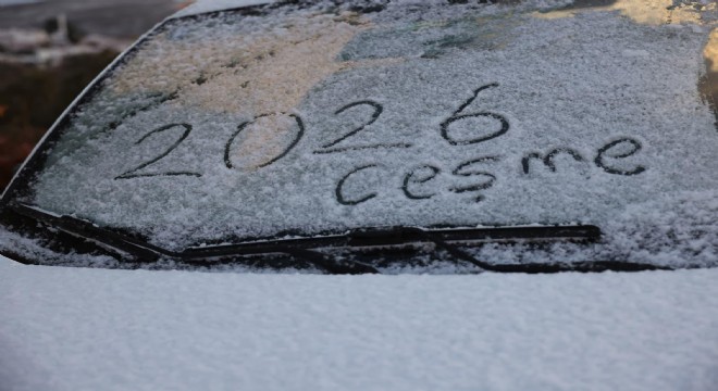Ççeşme de yeni yılın ilk gününde kar sürprizi!