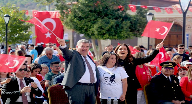 Çeşme Belediye Başkanı Oran dan 100.Yıl açıklaması