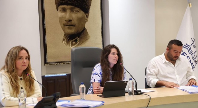 Çeşme Belediyesi’nde  Komisyonlar Yenilendi