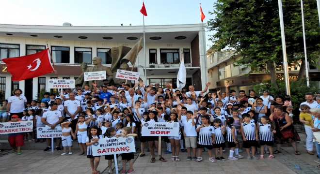 Çeşme Belediyespor Yaz Spor Okulları nın açılış töreni yapıldı