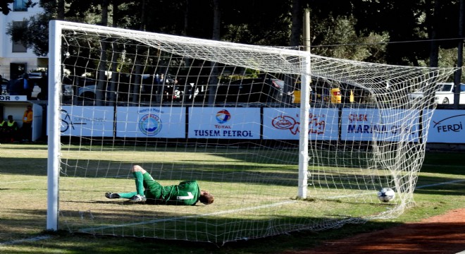 Çeşme Belediyespor dan gol yağmuru: 12-0