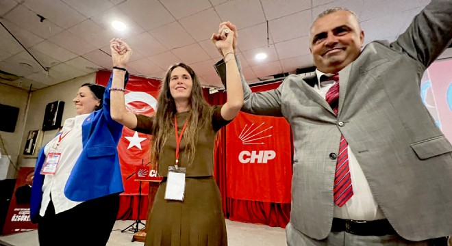 Çeşme CHP’de Dolunay Onur Dönemi!