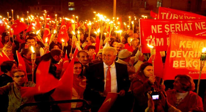 Çeşme Cumhuriyet coşkusuna hazırlanıyor