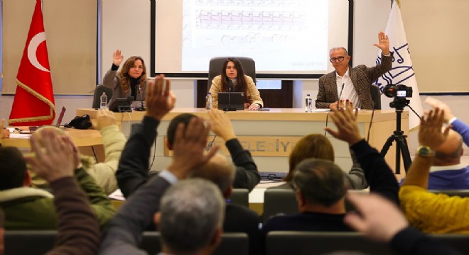 Çeşme Meclisi’nde tarihi oylama!