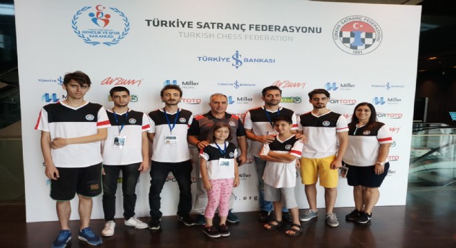Çeşme, Satranç 2. Ligi nde İzmir in tek temsilcisi olarak kaldı