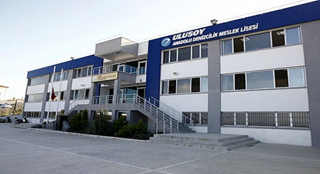 Çeşme Ulusoy Lisesi’nde zehirlenme iddiası!