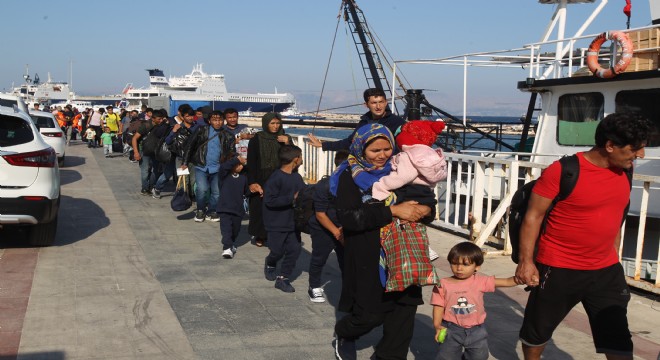 Çeşme de 266 Düzensiz Göçmen yakalandı!