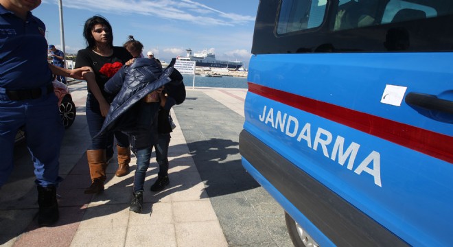 Çeşme de 92 kaçak göçmen yakalandı