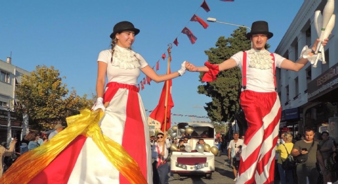 Çeşme de Balkan rüzgarı!