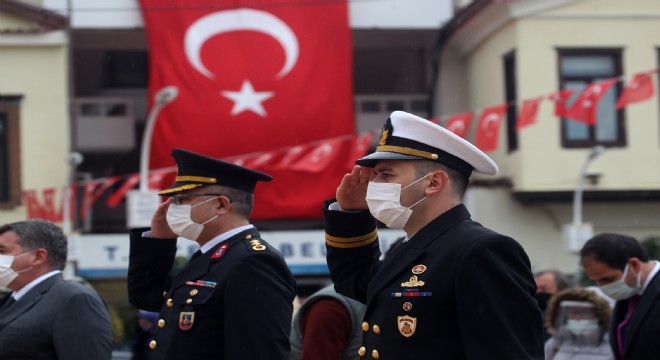 Çeşme’de Çanakkale Şehitleri için Anma Töreni