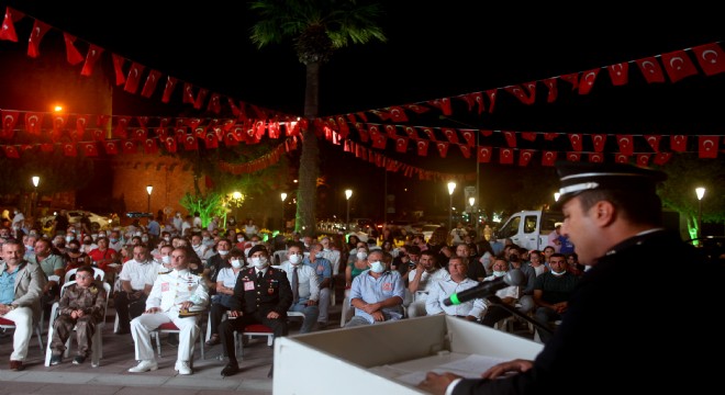 Çeşme’de Demokrasi ve Milli Birlik Günü