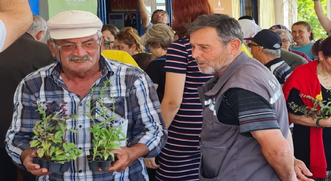 Çeşme de Kırsal Sağlık ve Tarım atölyesi