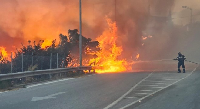 Çeşme nin komşusu Sakız  Büyük Felaketi  yaşıyor!