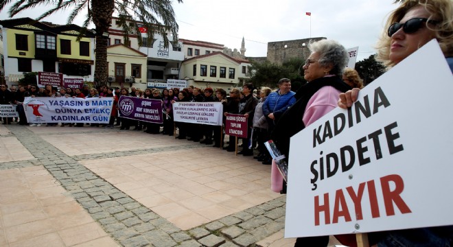 Çeşmeli Kadınlar 8 Mart’a hazırlanıyor.