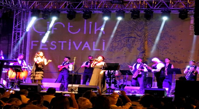 Çiftlikte festival coşkusu