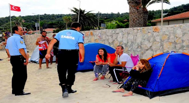 Emniyet ve Zabıta’dan Çadır Operasyonu!