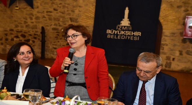 Eşinden Başkan Kocaoğlu’na “adaylık” desteği