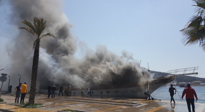 Gezi Teknesi’nde yangın!