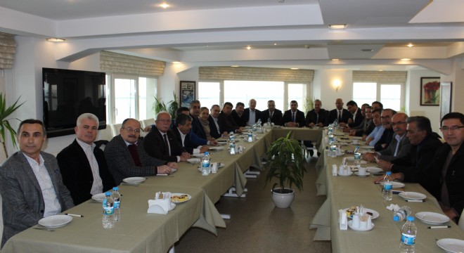 İlçelerden tüm adaylara başarı dileği çıktı