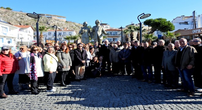 İnönü, Çeşme de saygıyla anıldı