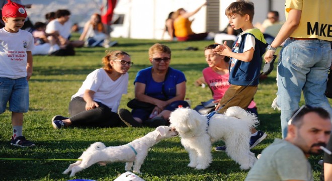 İzmir'in kalbi can dostları ağırladı