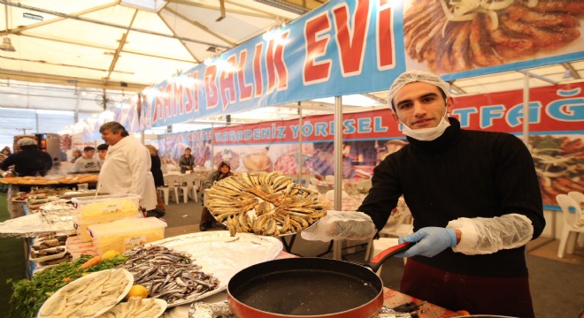 Karşıyaka’da Karadeniz rüzgarları esti