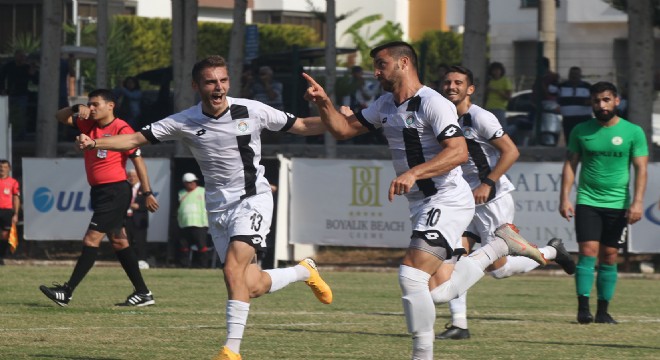 Kendi evinde şov yaptı: 3-0