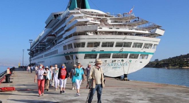 Kruvaziyer turizmi rekorlarla büyüyor