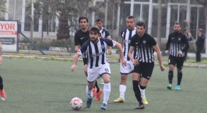 Lider Çeşme, İzmirspor u 90. dakikada yıktı