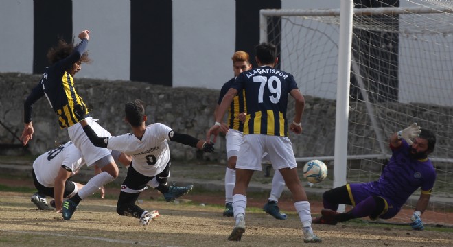 Olaylı derbide kazanan Alaçatı oldu:0-1