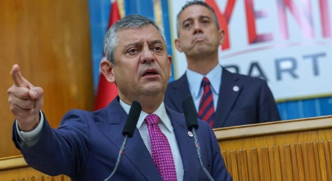 Özel,  Satıp gidenler hain oğlu haindir 