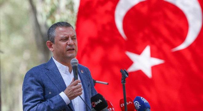 Özgür Özel, cumartesi İzmir de
