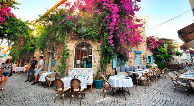 Restoran ve otellerin açılış tarihi belli oldu