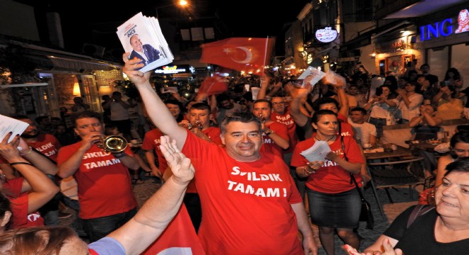 Seçim çalışmalarında gece gündüz yok