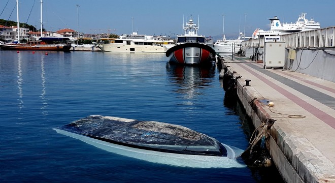 Sığınmacı teknesi battı: 7 ölü