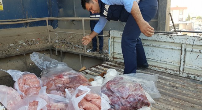 Suriyeli kaçak kasapta 216 kilo kaçak et ele geçirildi