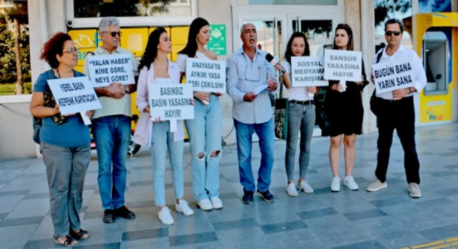  Dezenformasyonla Mücadele Yasası na tepki