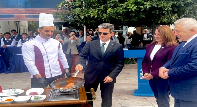 Turizmin ateşi Çeşme'de yandı!