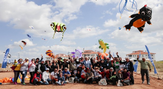 Uçurtma Festivali nde, gökyüzünde görsel şölen