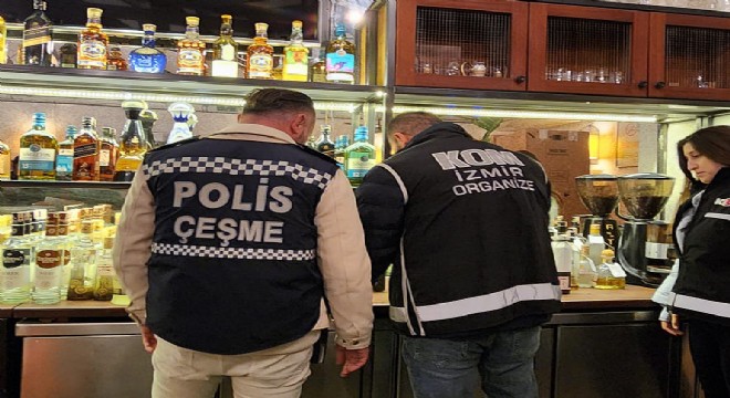 Yılbaşı öncesi Çeşme Polisi sahaya indi!